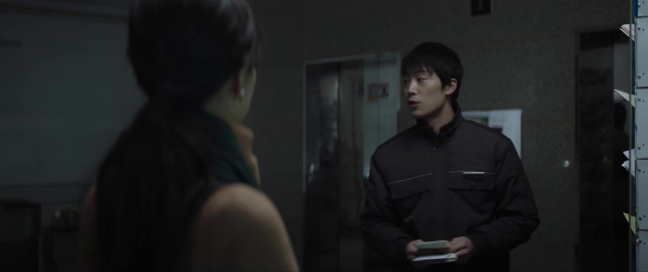 Door Lock (2018) WEBRip Hindi + Kor 720p x264 AVC HE-AAC 5.1 ESub.mkv.0000